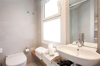 Rent Rambla Catalunya 4* Барселона